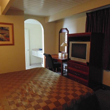 Marina Inn Berkeley Pokój zdjęcie